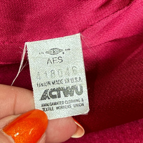 Vintage London Fog Magenta Heavy Wool Overcoat - Size 6 Reg - Picture 10 of 16